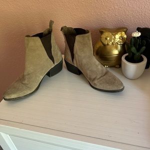 Tan Grey Suede Ankle Boots | 8.5